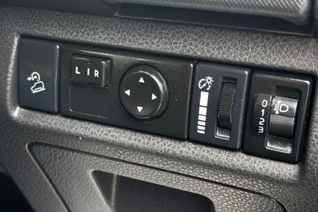 Isuzu D-Max ECB 1.9 TD Extra Cab Tipper 41