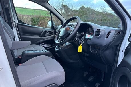Peugeot Partner 850 S L1 1.6 Hdi 92ps Panel Van - Air Conditioning 17