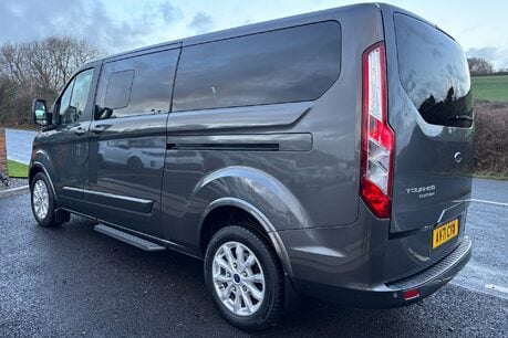 Ford Tourneo Custom 320 130 ps Titanium L2 9 Seater - Automatic 6