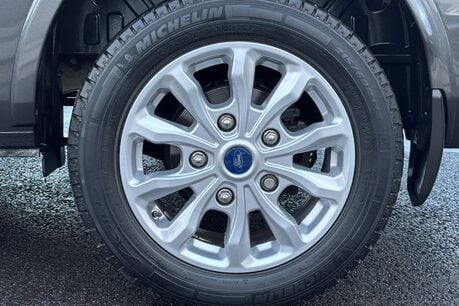 Ford Tourneo Custom 320 130 ps Titanium L2 9 Seater - Automatic 39