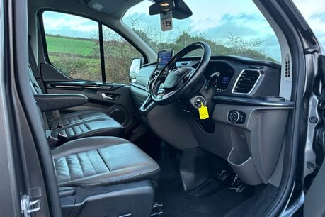 Ford Tourneo Custom 320 130 ps Titanium L2 9 Seater - Automatic 20