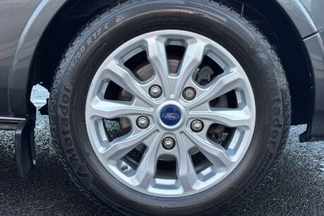 Ford Tourneo Custom 320 130 ps Titanium L2 9 Seater - Automatic 38