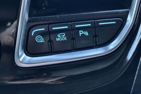 Ford Tourneo Custom 320 130 ps Titanium L2 9 Seater - Automatic 44