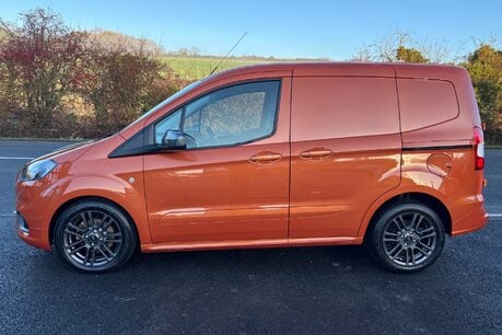 Ford Transit Courier Sport 1.0 Ecoboost - Sat Nav / Rear Camera 8