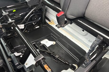 Ford Transit 350 Drw L2 130 ps Single Cab Tipper - Air Con / Tow Axle 17