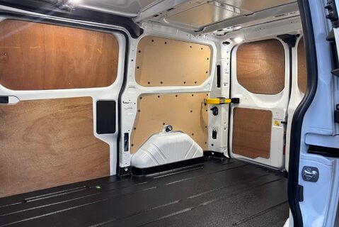 Ford Transit Custom 300 L1 Limited 130 ps Automatic - Twin Side Doors / Adaptive Cruise 10
