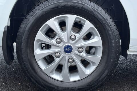 Ford Transit Custom 300 L1 Limited 130 ps Automatic - Twin Side Doors / Adaptive Cruise 39