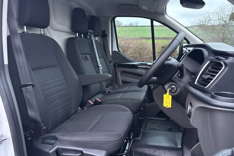 Ford Transit Custom 300 L1 Limited 130 ps Automatic - Twin Side Doors / Adaptive Cruise 34