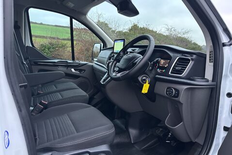 Ford Transit Custom 300 L1 Limited 130 ps Automatic - Twin Side Doors / Adaptive Cruise 21