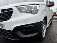 Vauxhall Combo L2H1 2300 Dynamic Panel Van 24