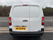 Vauxhall Combo L2H1 2300 Dynamic Panel Van 15