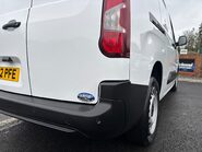 Vauxhall Combo L2H1 2300 Dynamic Panel Van 26