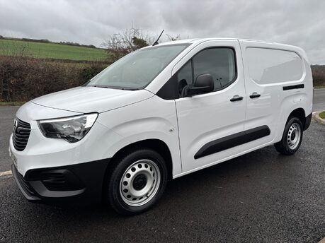 Vauxhall Combo L2H1 2300 Dynamic Panel Van 