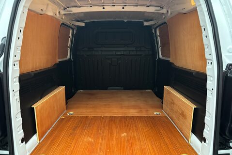 Vauxhall Combo L2H1 2300 Dynamic Panel Van 16