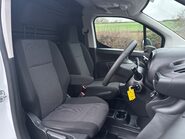 Vauxhall Combo L2H1 2300 Dynamic Panel Van 30