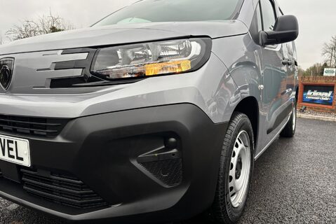 Peugeot Partner 102 ps BlueHdi Professional L2 25