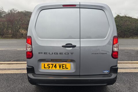 Peugeot Partner 102 ps BlueHdi Professional L2 15