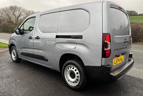 Peugeot Partner 102 ps BlueHdi Professional L2 6