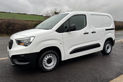 Vauxhall Combo L1H1 2000 Edition 102 ps 1