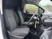 Vauxhall Combo L1H1 2000 Edition 102 ps 28