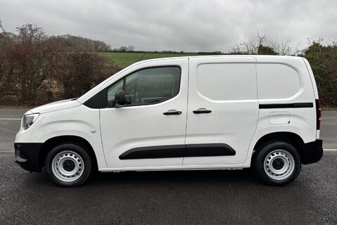 Vauxhall Combo L1H1 2000 Edition 102 ps 8