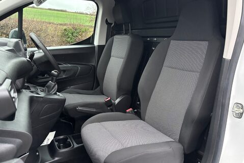 Vauxhall Combo L1H1 2000 Edition 102 ps 27