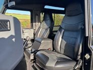 Land Rover Defender 90 TD Autobiography Station Wagon - 1/100 Made - LR Service History 3