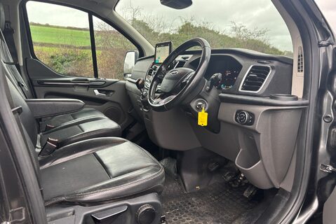 Ford Transit Custom 310 Sport 170 ps L2 Panel Van - Adaptive Cruise / 230v Invertor 4