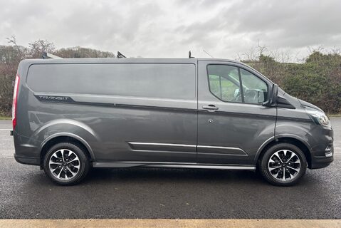 Ford Transit Custom 310 Sport 170 ps L2 Panel Van - Adaptive Cruise / 230v Invertor 10