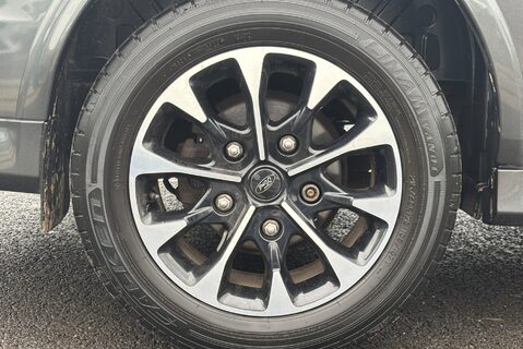 Ford Transit Custom 310 Sport 170 ps L2 Panel Van - Adaptive Cruise / 230v Invertor 30