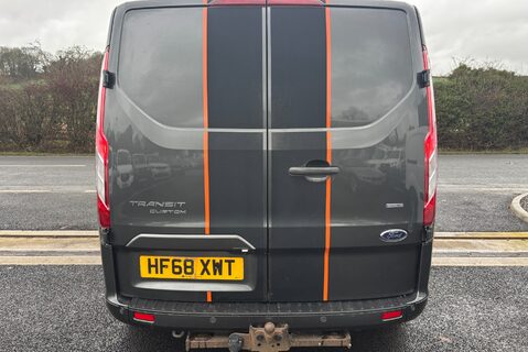 Ford Transit Custom 310 Sport 170 ps L2 Panel Van - Adaptive Cruise / 230v Invertor 12