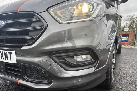 Ford Transit Custom 310 Sport 170 ps L2 Panel Van - Adaptive Cruise / 230v Invertor 20