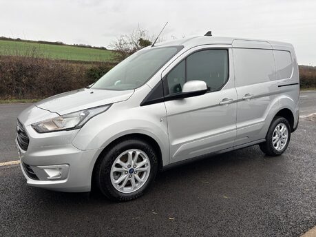 Ford Transit Connect 240 L1 Limited Panel Van - Rear Camera