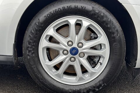 Ford Transit Connect 240 L1 Limited Panel Van - Rear Camera 30