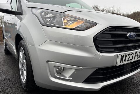 Ford Transit Connect 240 L1 Limited Panel Van - Rear Camera 21