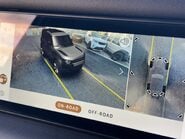 Land Rover Defender 90 D250 Hard Top 17