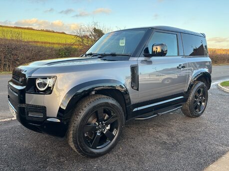 Land Rover Defender 90 D250 Hard Top