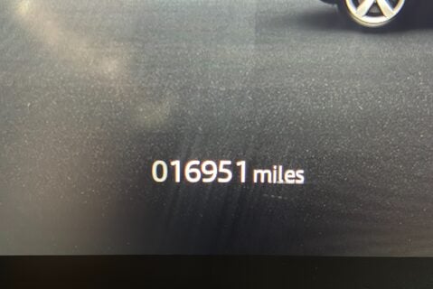 Land Rover Defender 90 D250 Hard Top 36