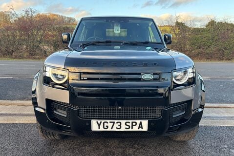 Land Rover Defender 90 D250 Hard Top 9