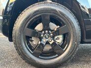 Land Rover Defender 90 D250 Hard Top 31