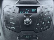 Ford Transit Connect 220 L1 Base 100 ps Double Cab in Van 26