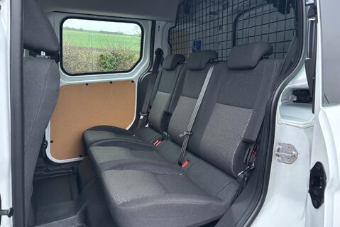 Ford Transit Connect 220 L1 Base 100 ps Double Cab in Van 17