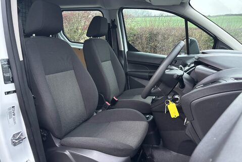 Ford Transit Connect 220 L1 Base 100 ps Double Cab in Van 4