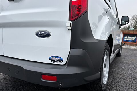 Ford Transit Connect 220 L1 Base 100 ps Double Cab in Van 24