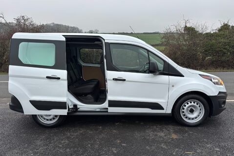 Ford Transit Connect 220 L1 Base 100 ps Double Cab in Van 10