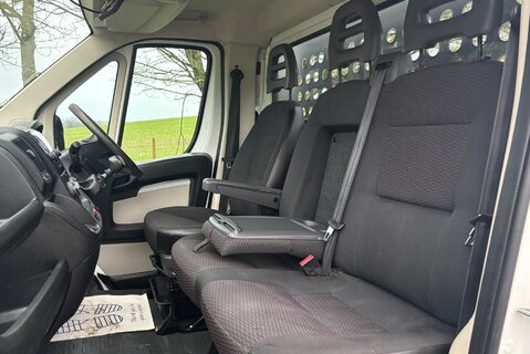 Citroen Relay 35 Heavy 160 ps L3 Dropside with Tail Lift - Air Con 3