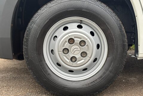 Citroen Relay 35 Heavy 160 ps L3 Dropside with Tail Lift - Air Con 30