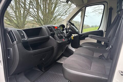 Citroen Relay 35 Heavy 160 ps L3 Dropside with Tail Lift - Air Con 14