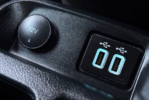 Ford Transit Connect 200 L1 Trend 100 ps Tdci Panel Van - Air Con / Sat Nav / Camera 45