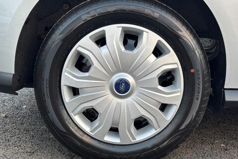 Ford Transit Connect 200 L1 Trend 100 ps Tdci Panel Van - Air Con / Sat Nav / Camera 29